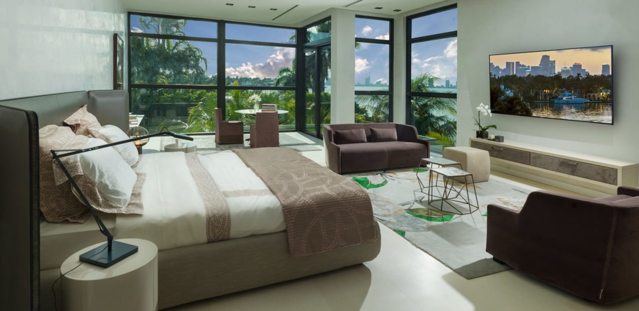 Mansion on North Bay Road Sells for $24.750M