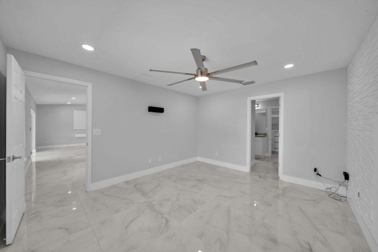 The Modern Flex Residence 