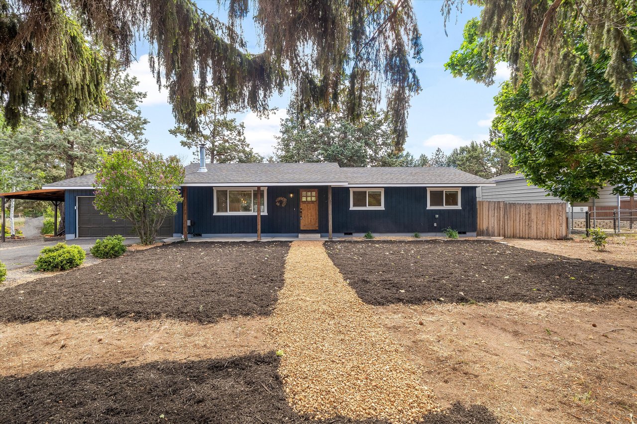 63634 Hunters Circle