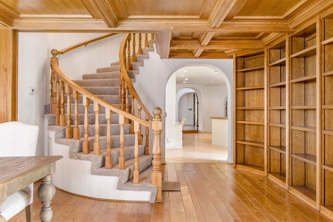 24820 Jacob Hamblin Rd