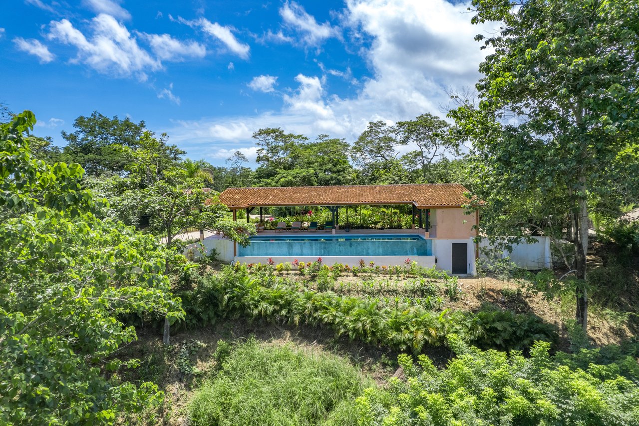 Chakra Bohemian Retreat / Las Delicias, Montezuma , Cóbano