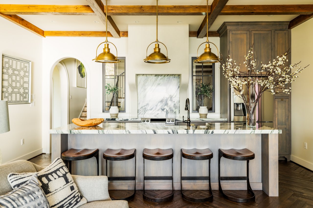 WATERFRONT GIBSON ISLAND ESTATE | 622 MAGOTHY