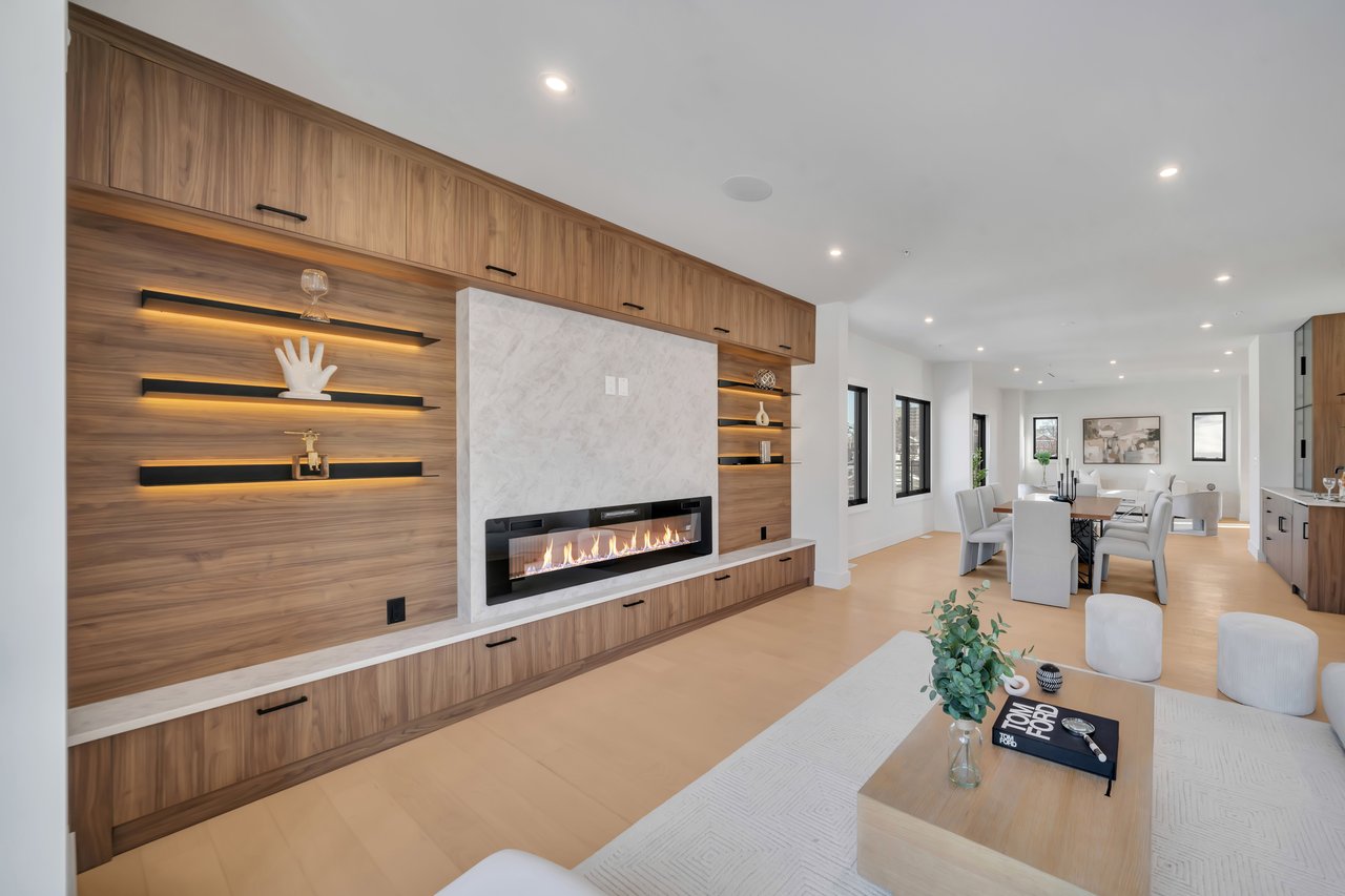 2220 Mackay Avenue B