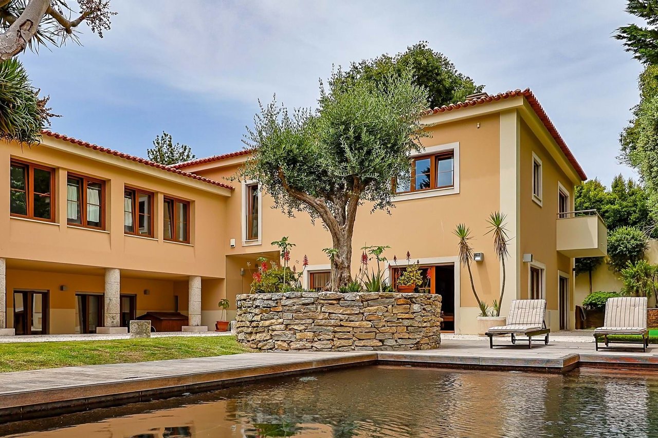 Trophy 5+2 Bedrooms Villa in Gandarinha,  Cascais’ Crown Jewel of Discrete Luxury and Sustainability