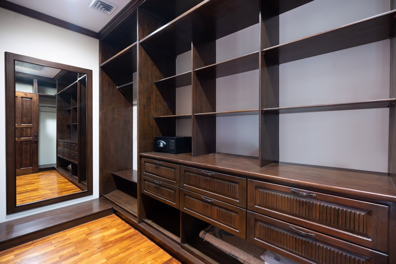 Los Malinches 6 | Luxury Spanish Colonial Townhouse in Hacienda Pinilla