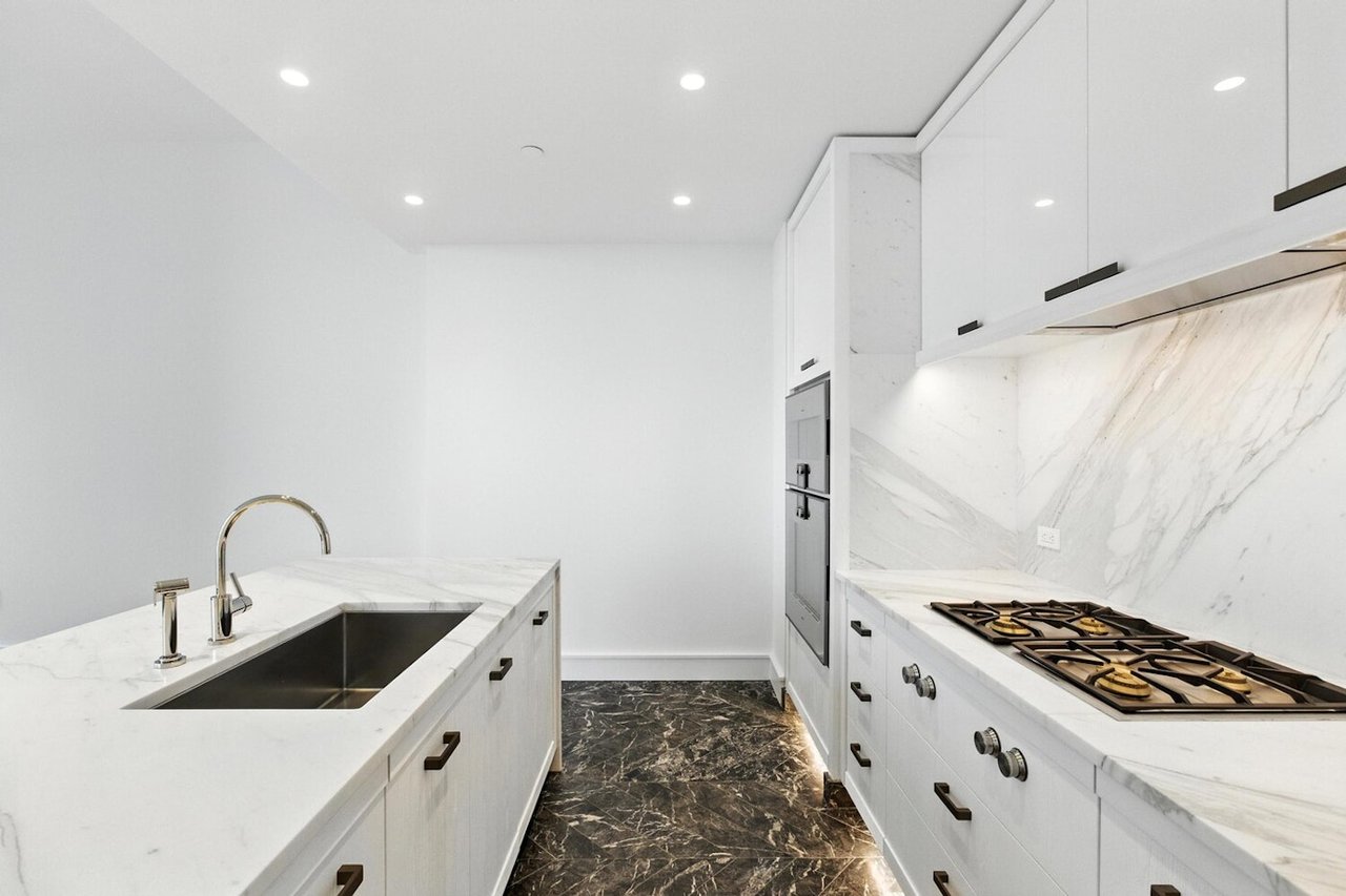 500 WEST 18TH STREET UNIT: EAST16C