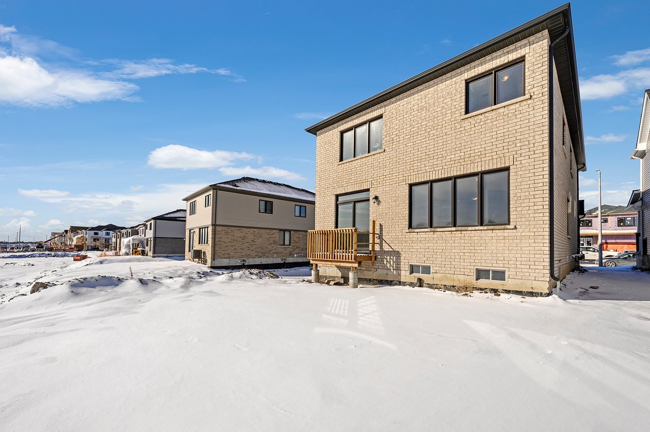 9 Stanley Avenue