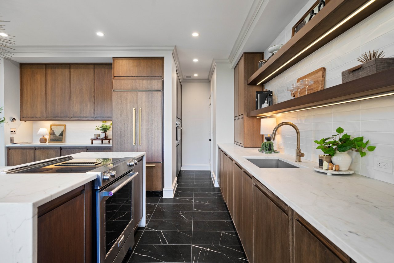 2575 Peachtree Road NE Unit 12D