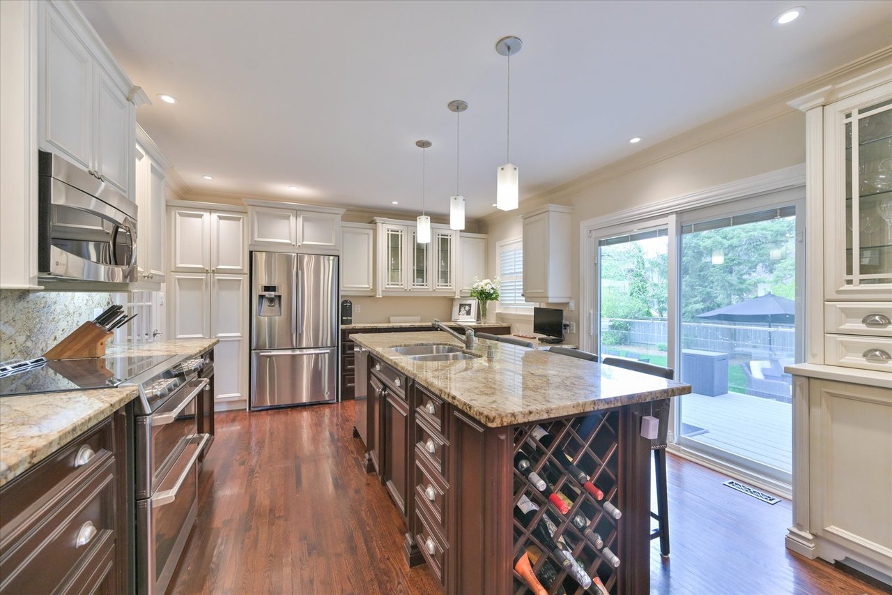 45 Bromley Crescent, Toronto