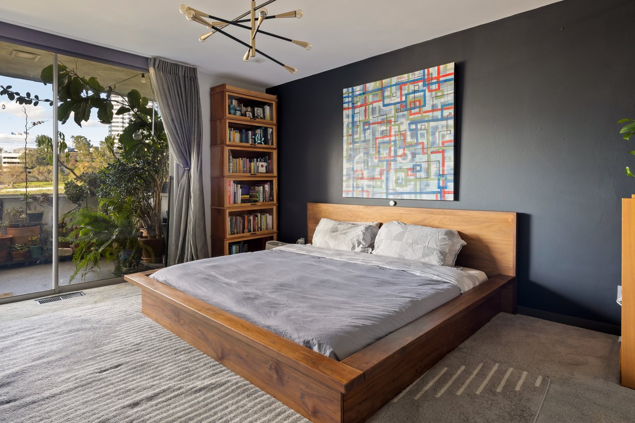 Architectural Condo by Ray Kappe, FAIA
