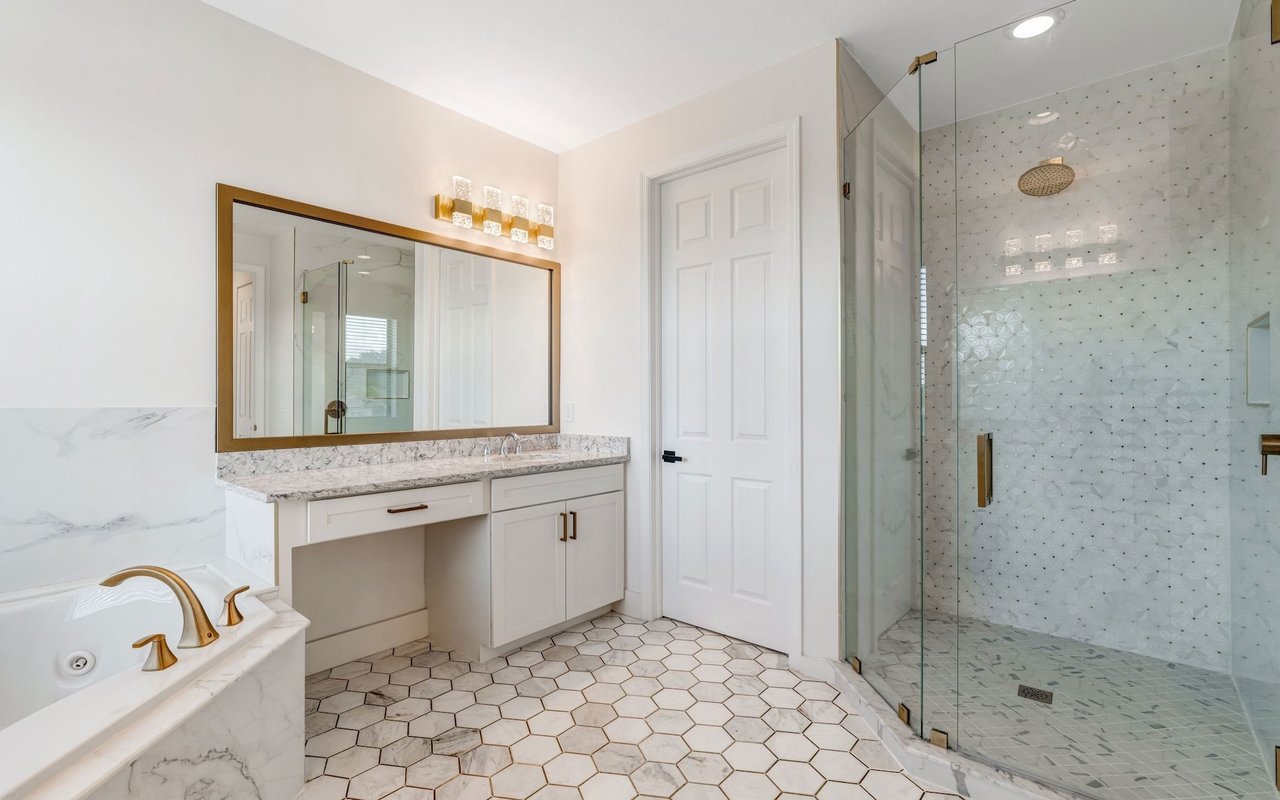 11604 Meadowrun Cir