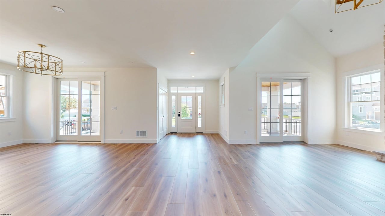 1904 W Brigantine Avenue