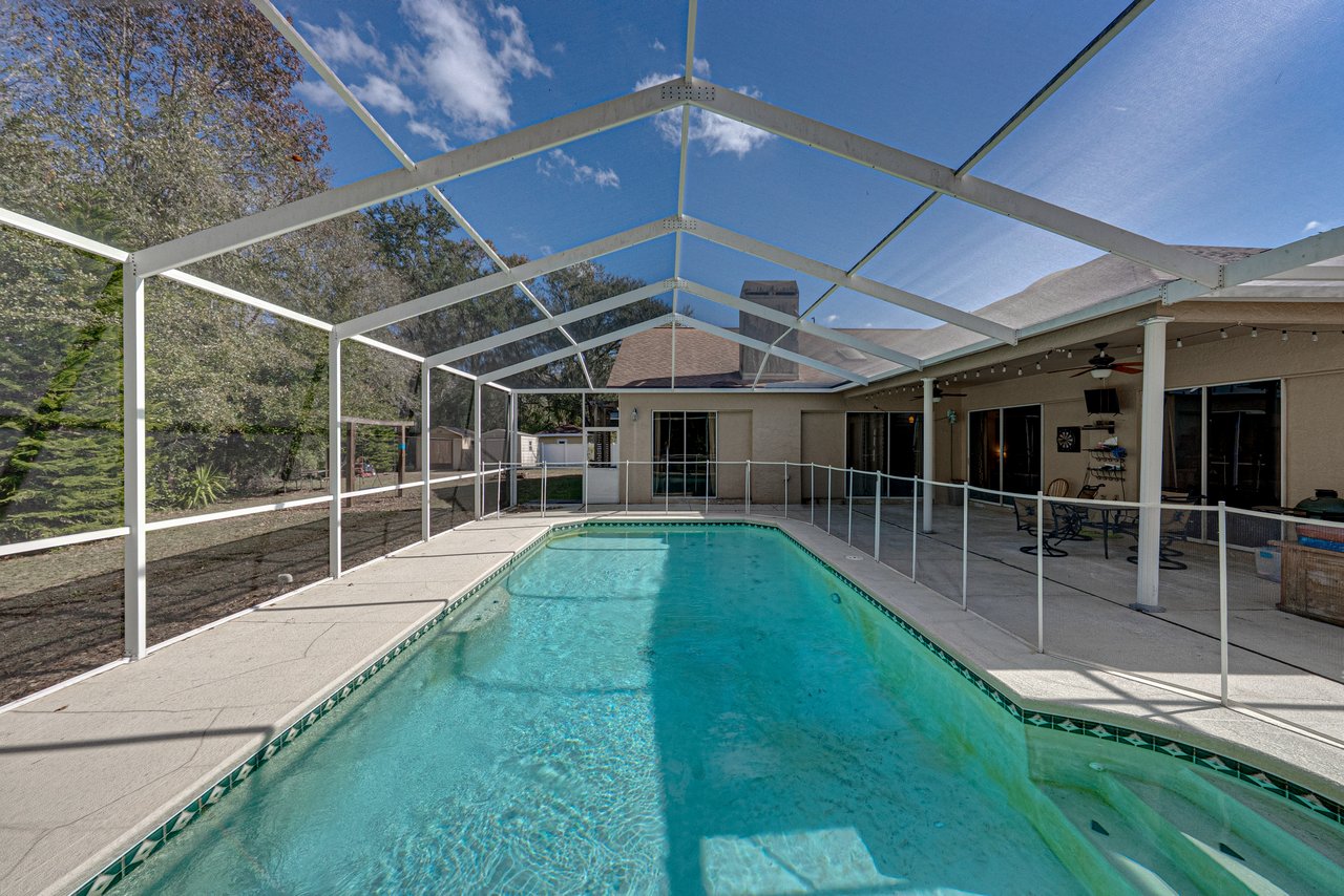 3926 Meadowlark Court