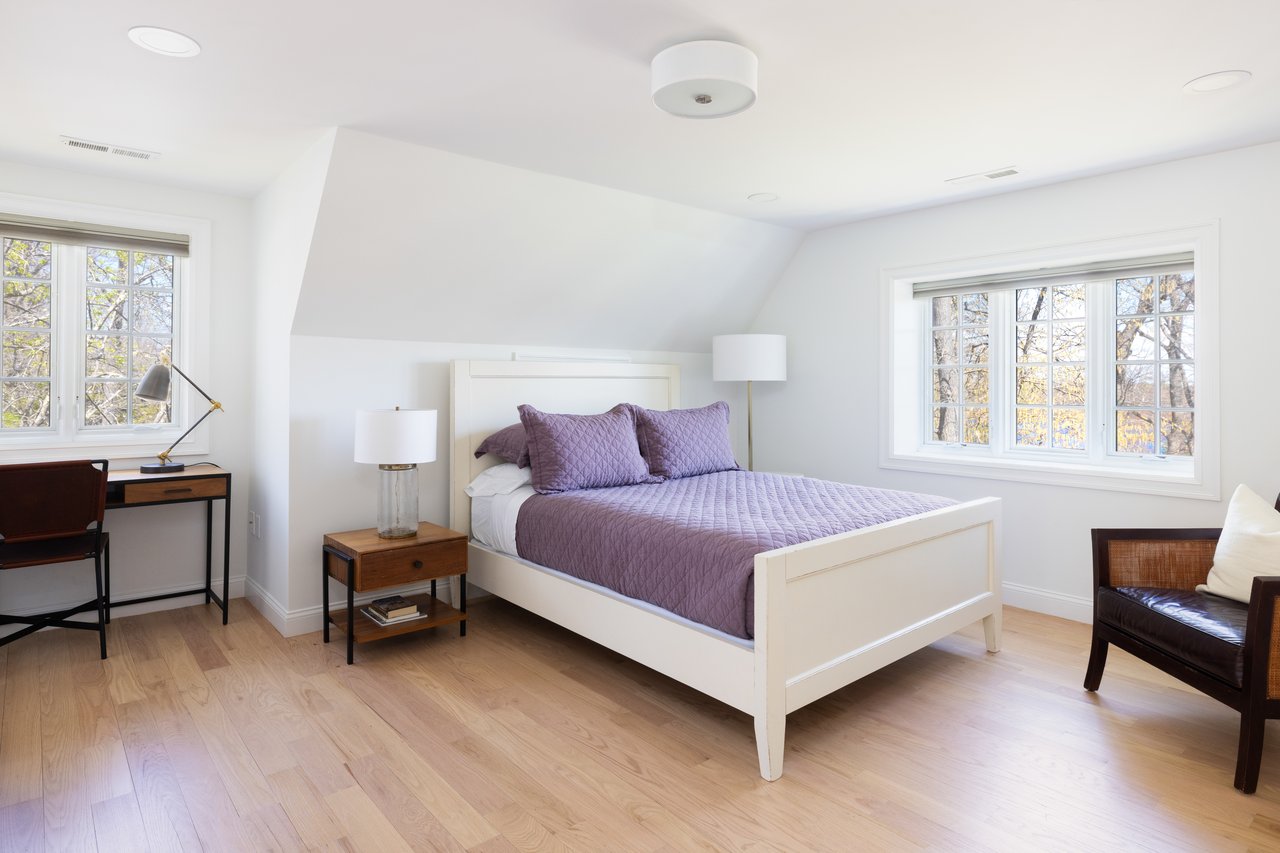 124 Chestnut Hill Rd