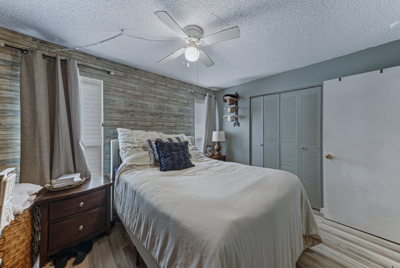 3229 SEVEN SPRINGS BLVD