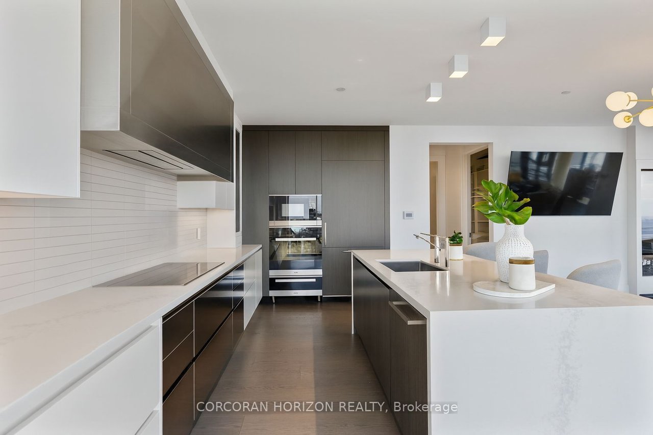 YORKVILLE PRIVATE RESIDENCES
