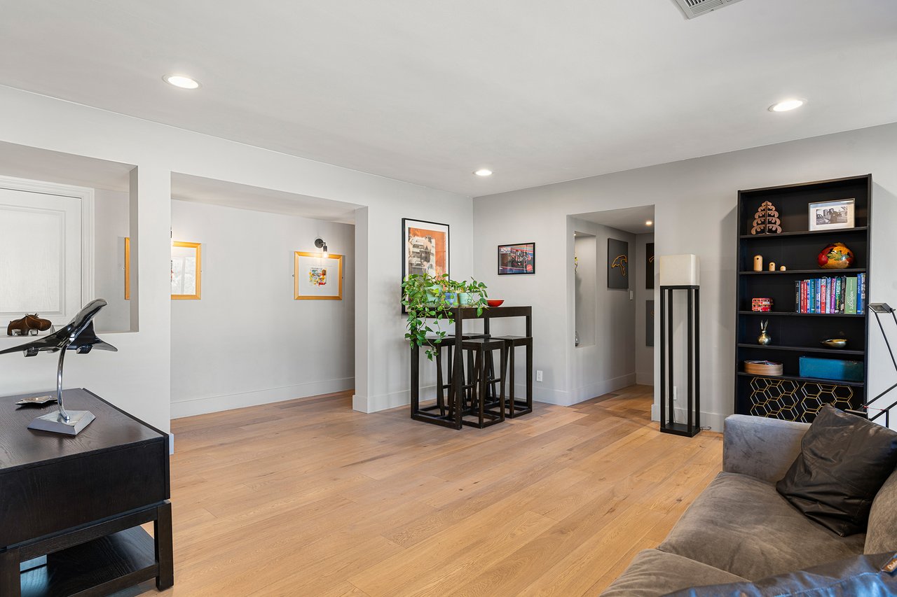 6511 E MONTEROSA Street