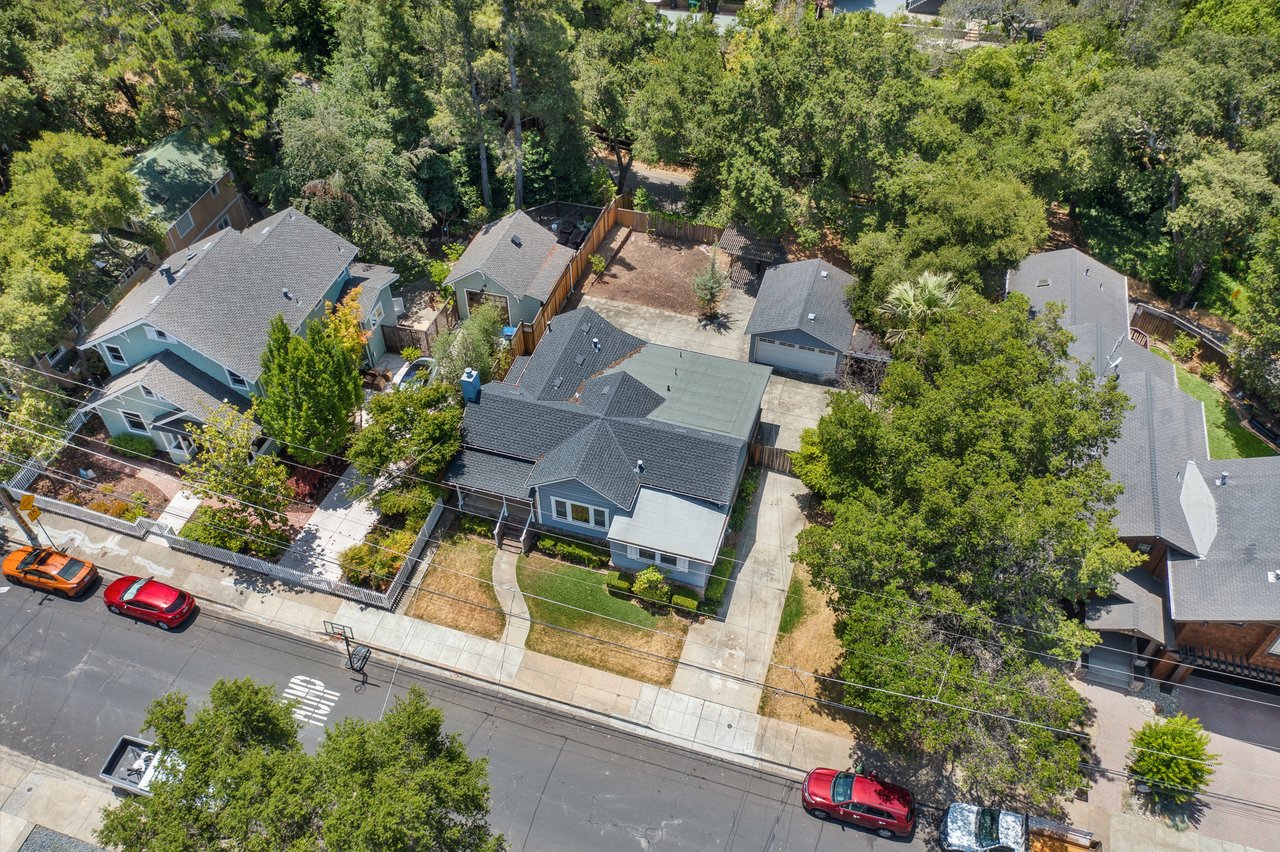 310 Johnson Avenue