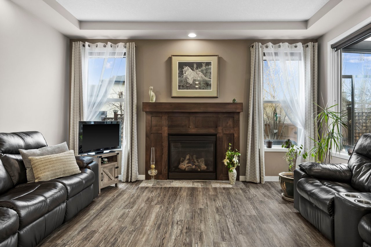 207 Royal Oak Bay NW