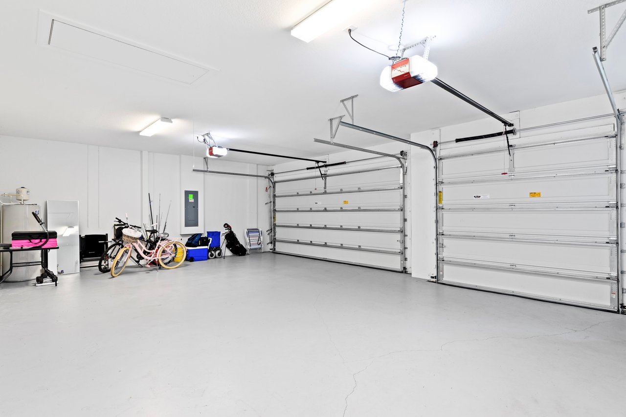 4777 Four Lakes Circle SW