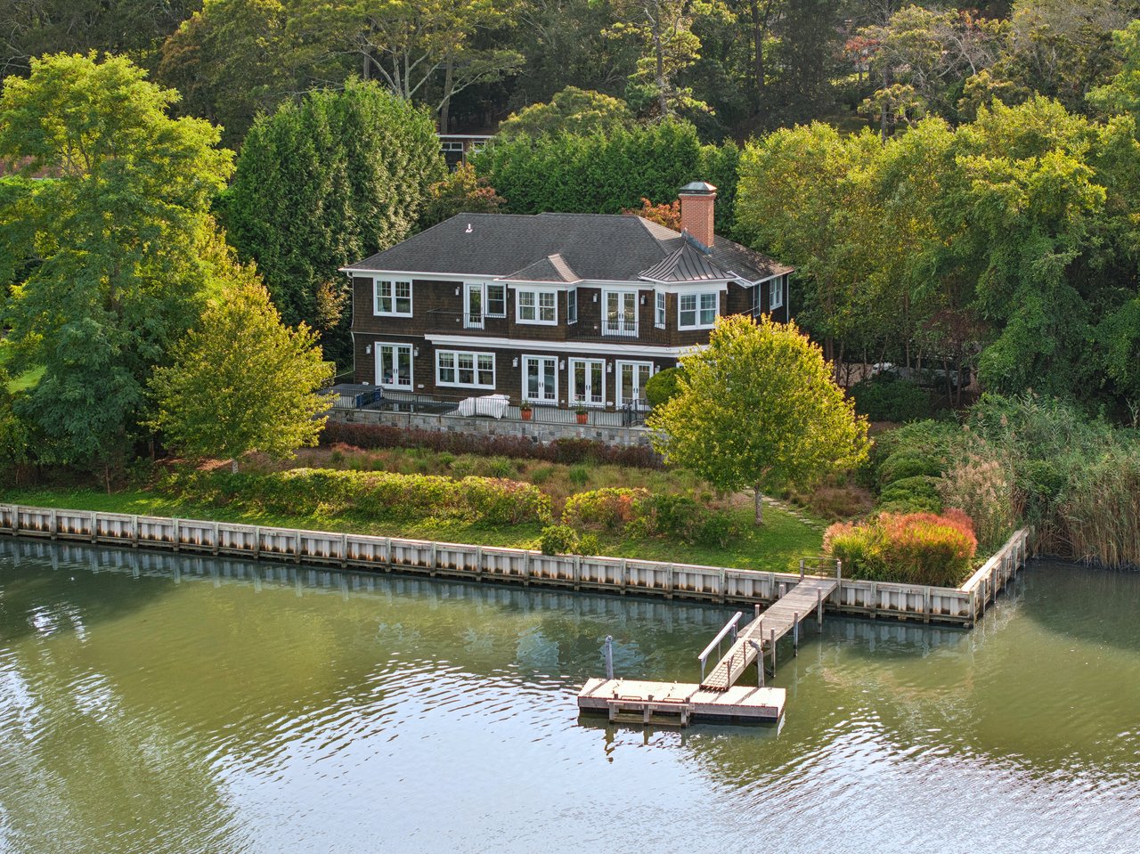 3937 Noyack Road
