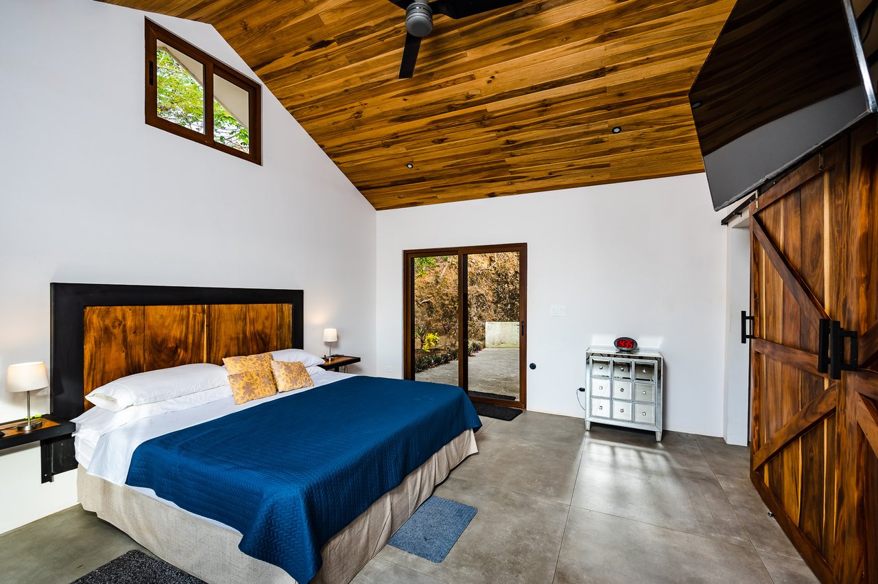 Casa Arcadia | Ocean-View Home with Two Income-Producing Studios