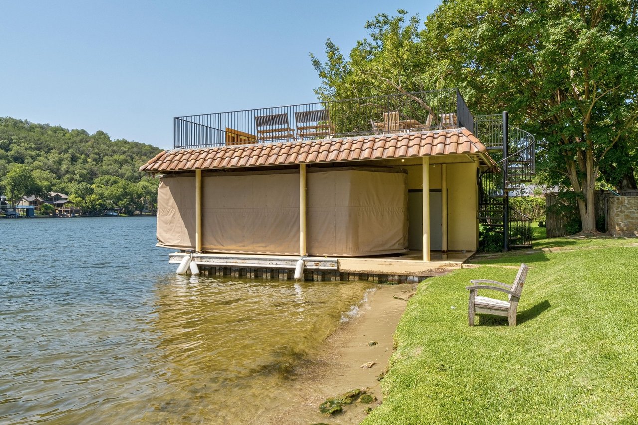 3111 Ski Shores Terrace