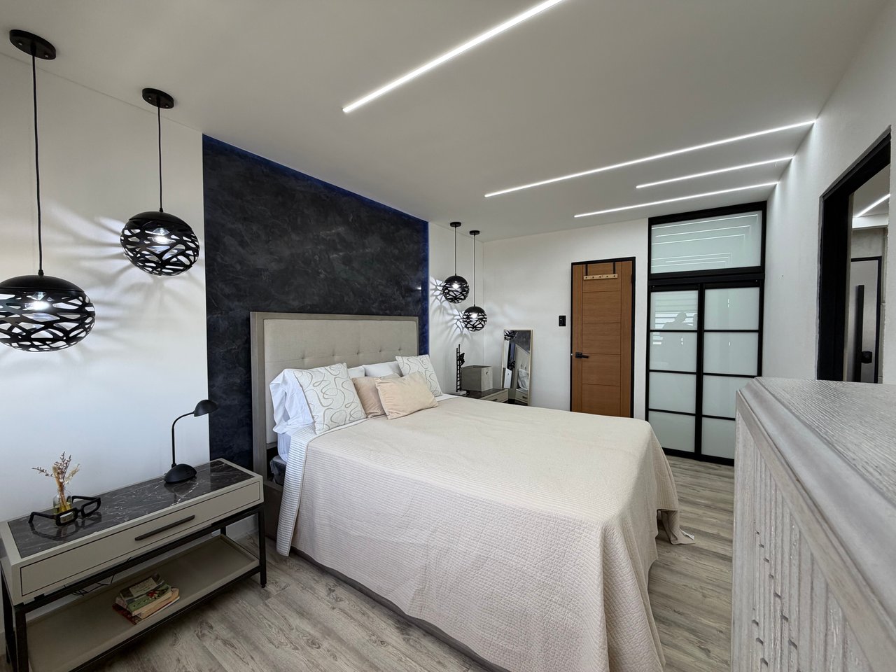 Cerro Gordo Beach apartment