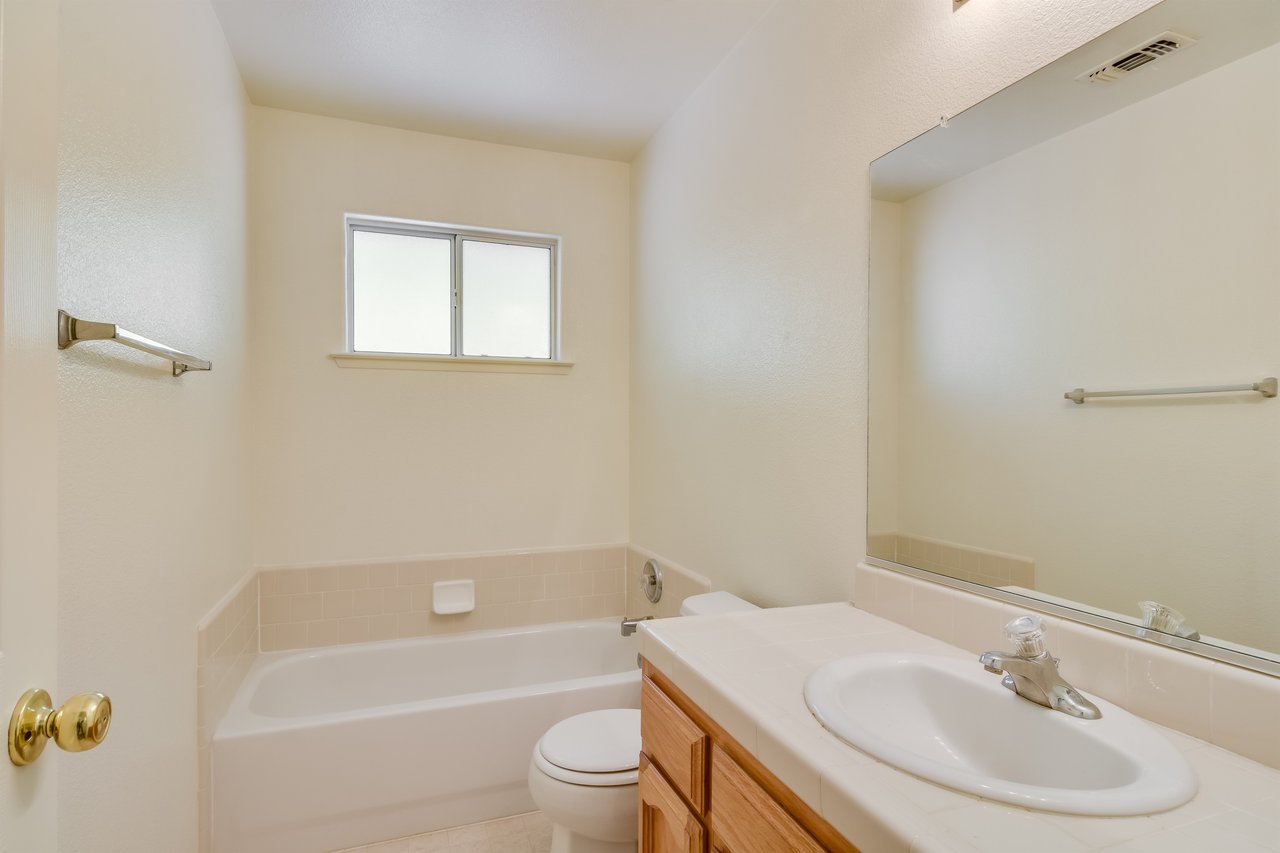 27557 Paradise Valley Lane Clovis California 93619