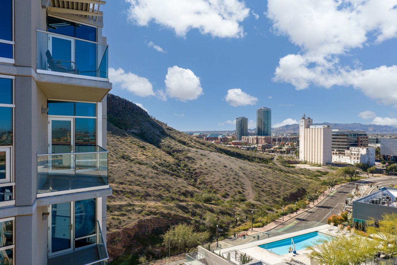 140 E RIO SALADO Parkway 1101