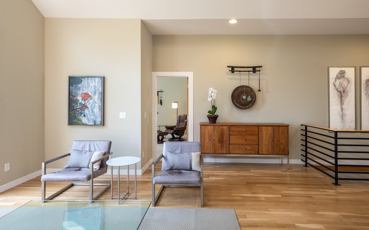 3774 Ridgeway Street