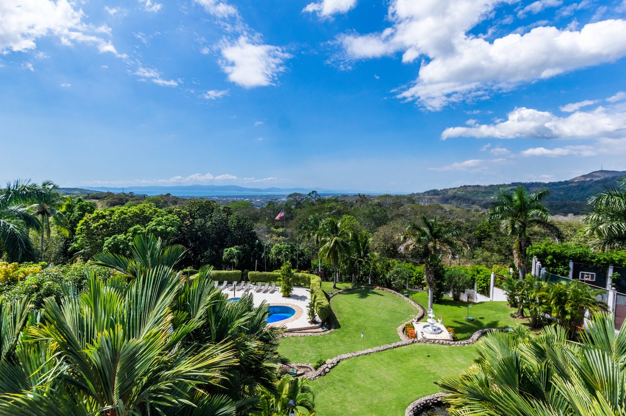One of a Kind in Costa Rica Manors Estate with Ocean View