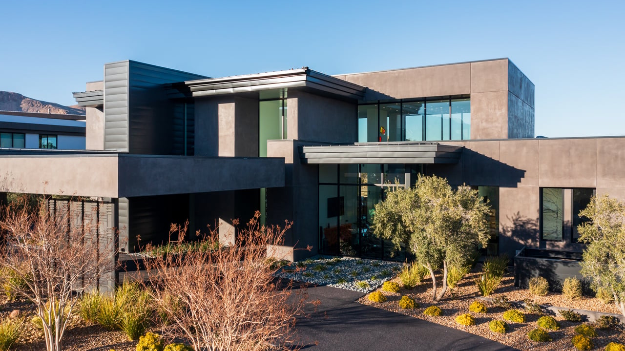 44 Hawk Ridge Drive