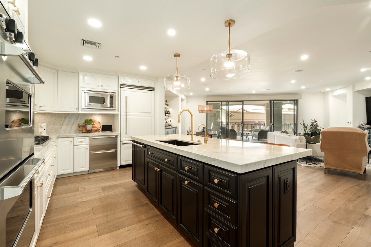 7175 E CAMELBACK Road, 401