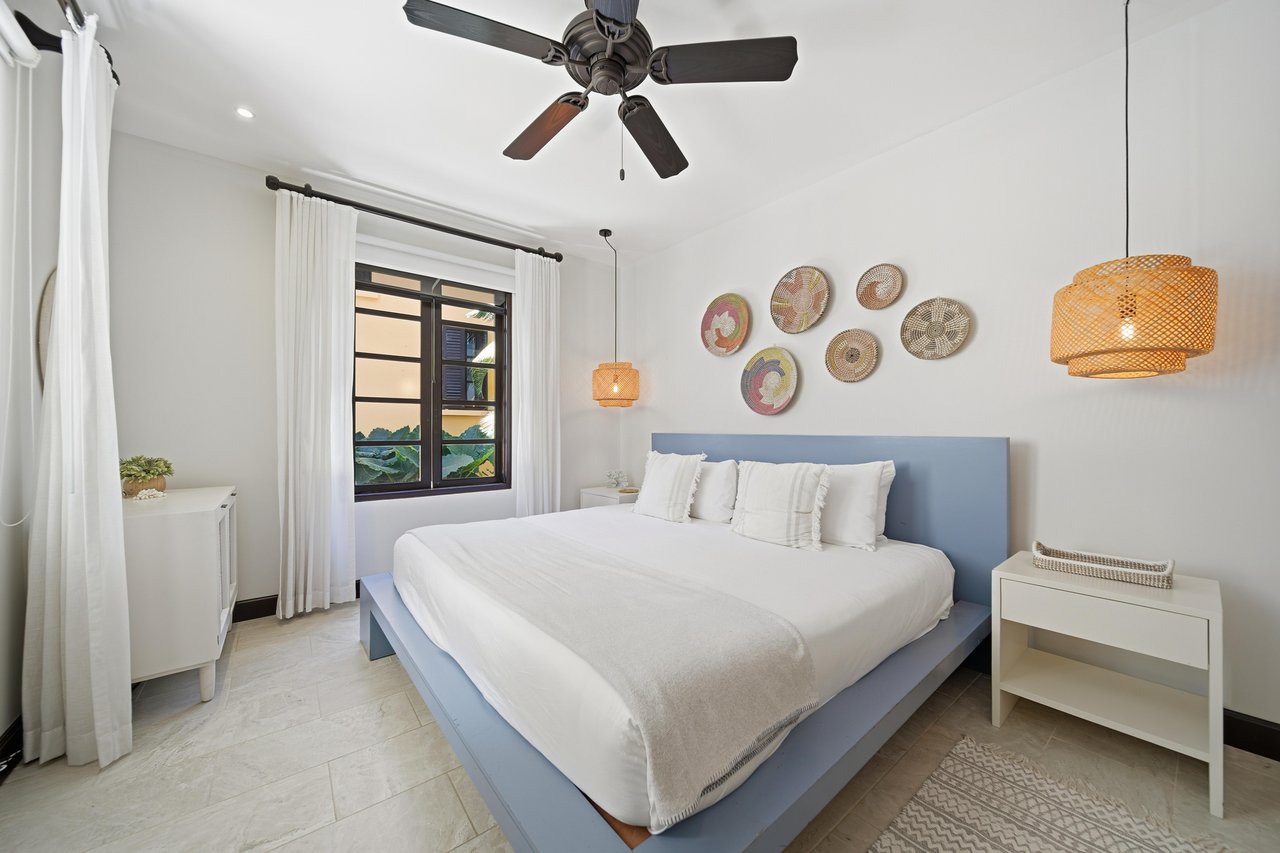 18 Calle La Ronda | Where Everyday Feels Like a Holiday