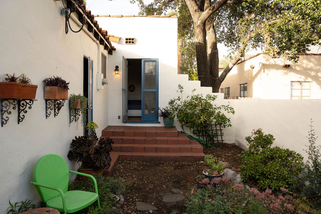 :: The Bower House, 1933 :: 