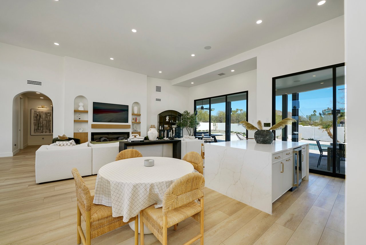 6535 N HILLSIDE Drive