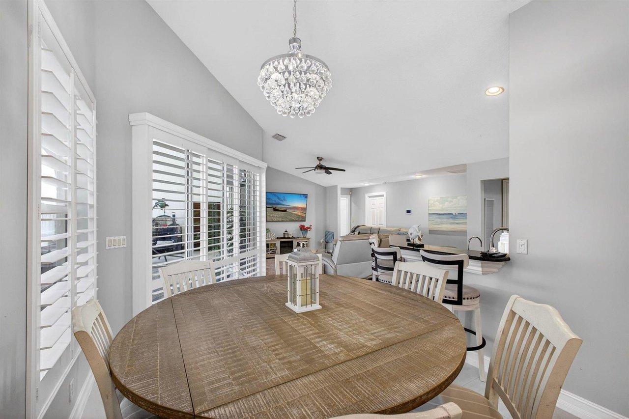 8075 SE Governors Way
