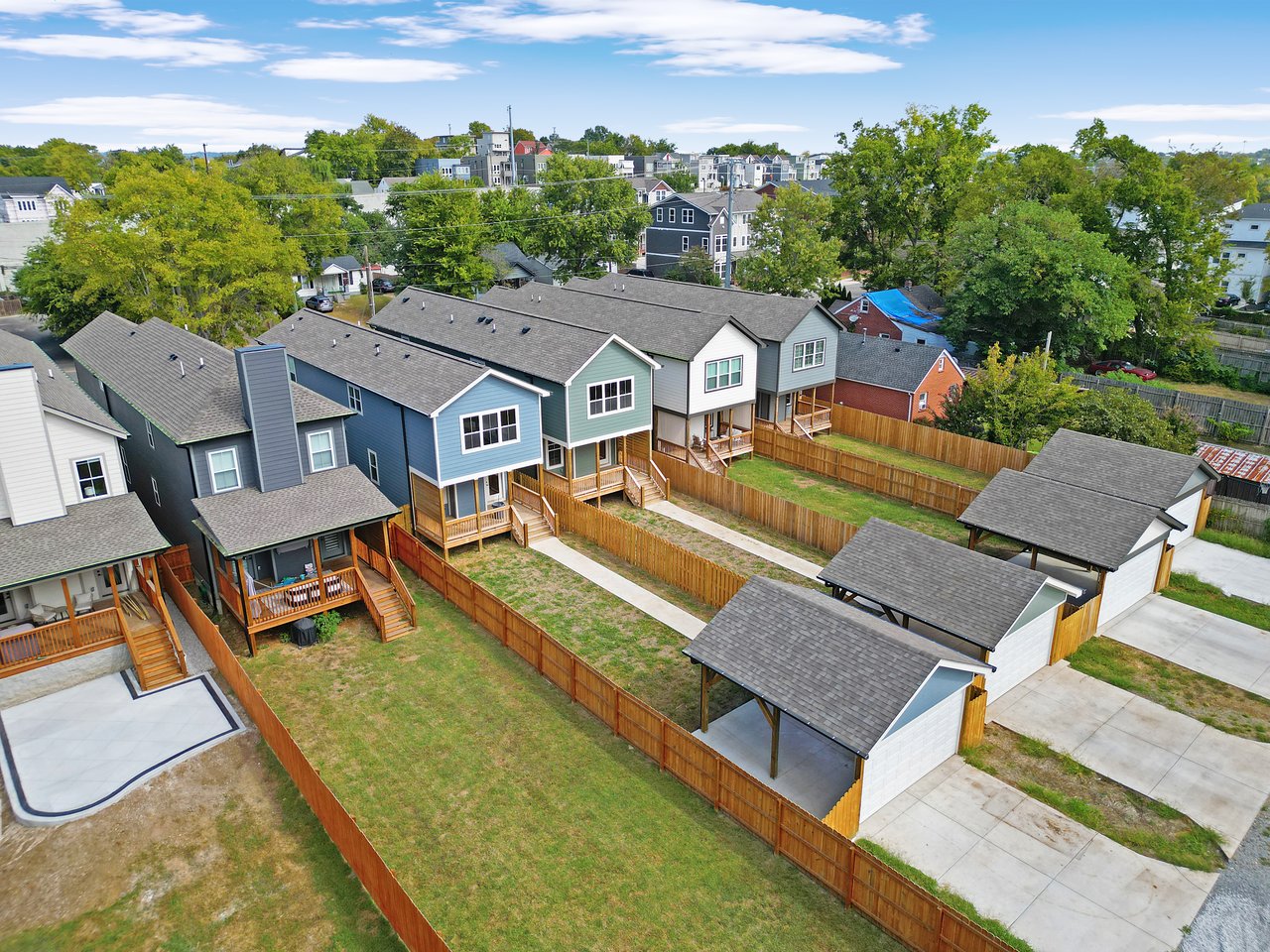 Charlotte Park Multi-Unit Residential