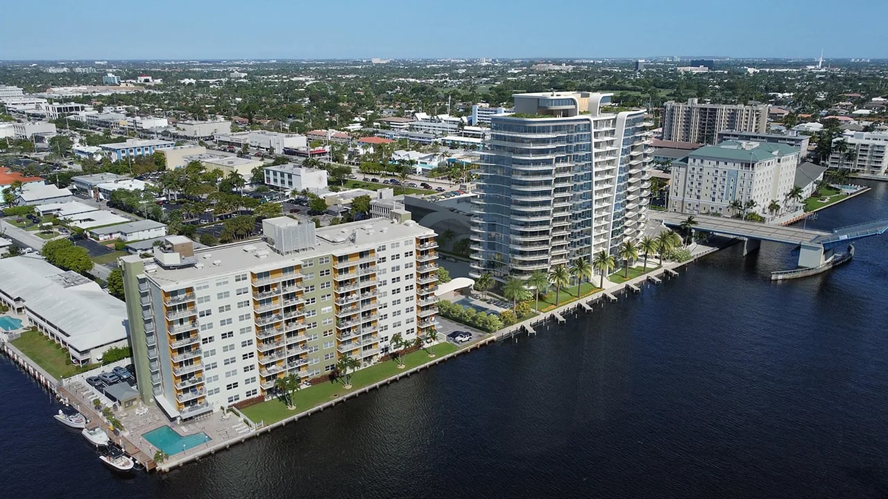 3000 Waterside