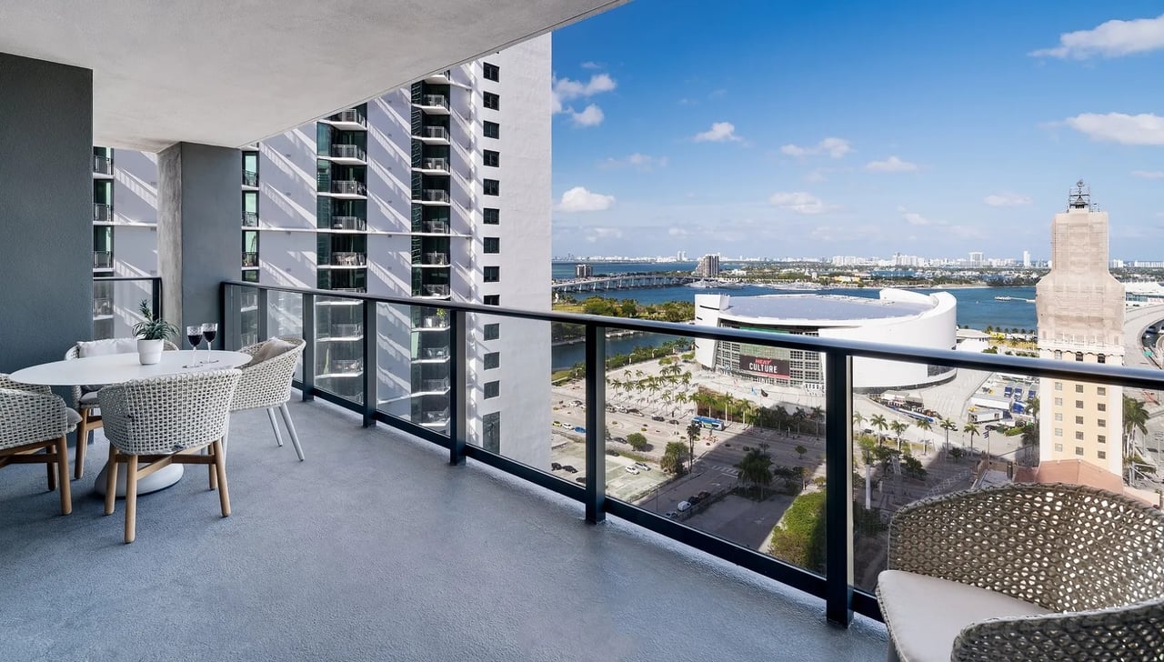 GALE Miami Hotel and Residences