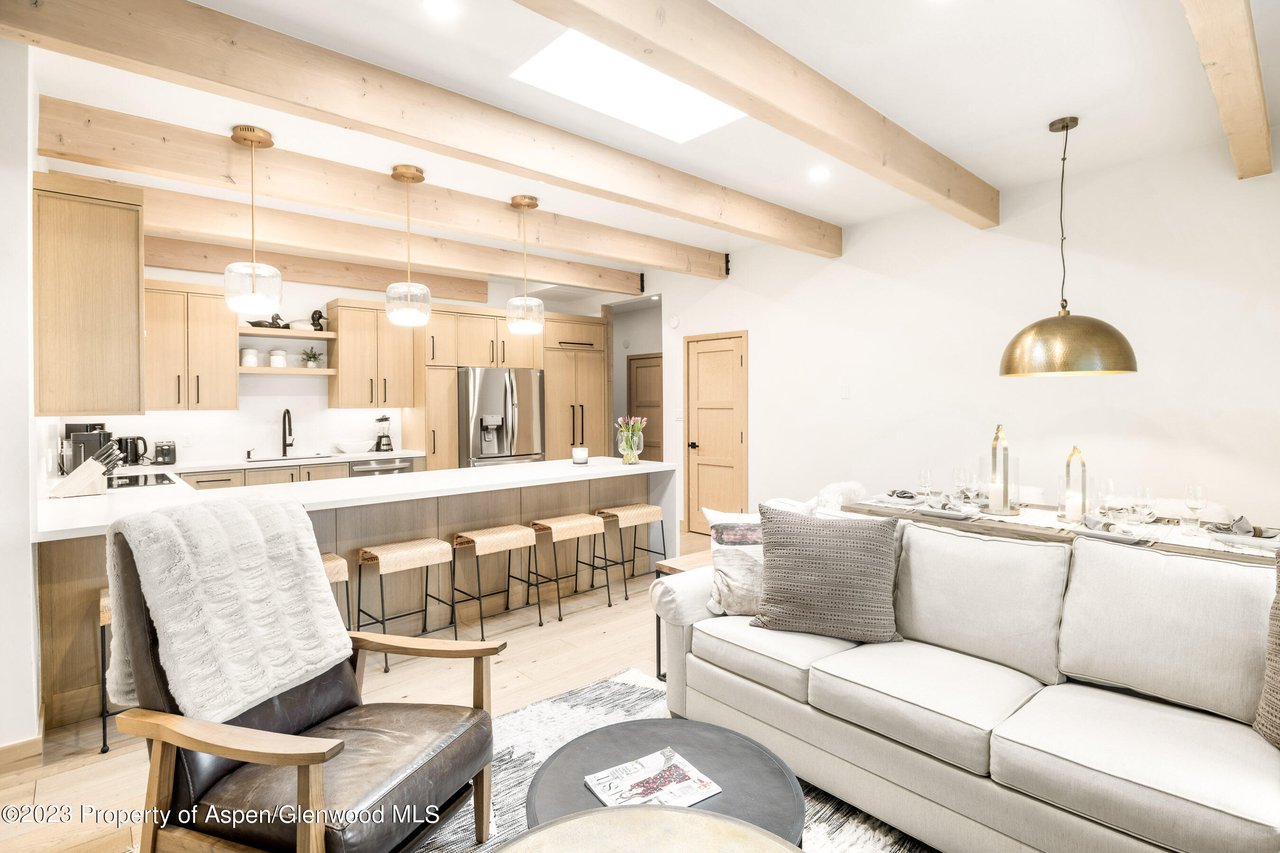 731 E Durant Ave, #17