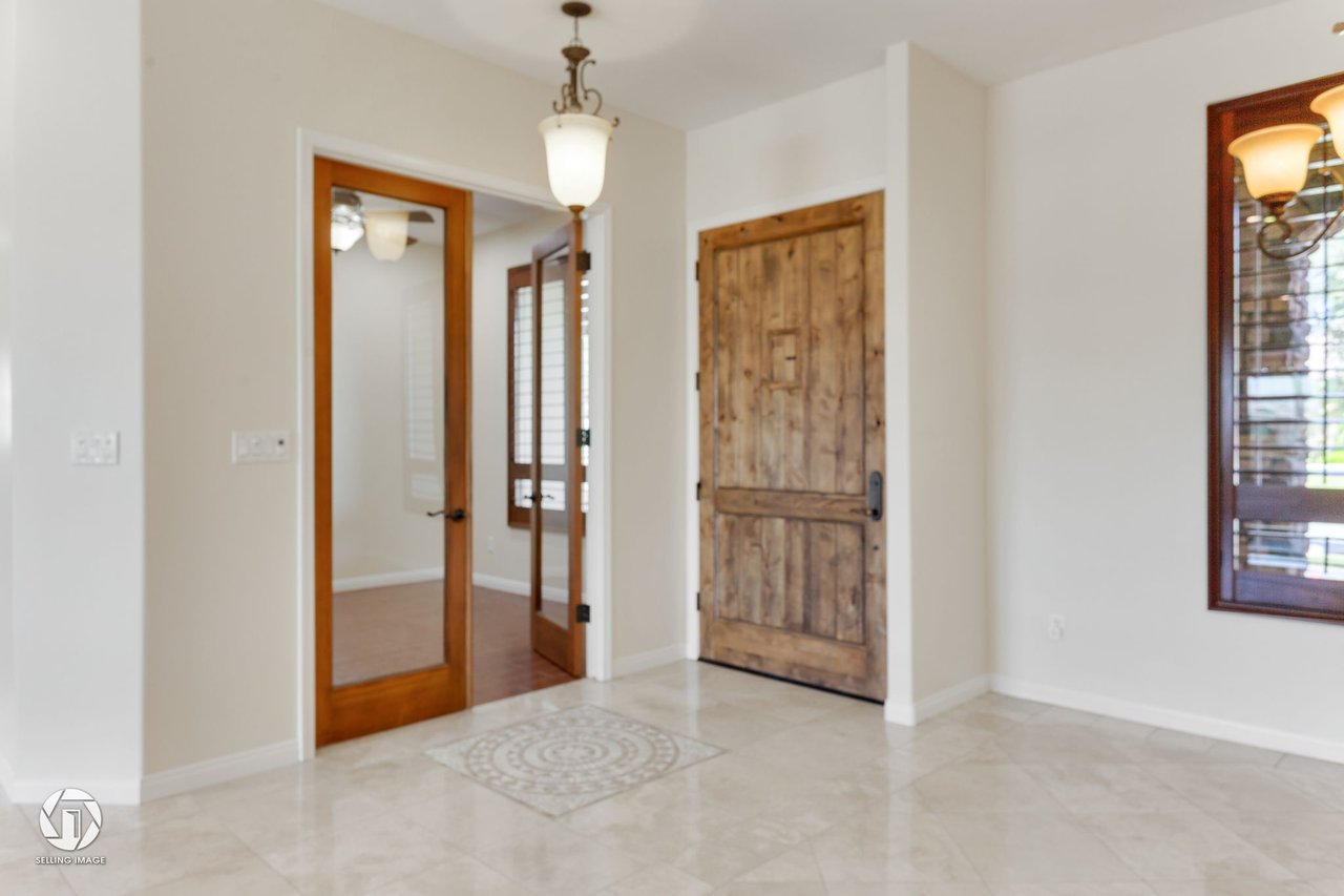 14201 Santa Fe Ct