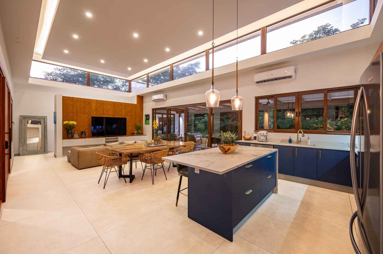 Las Golondrinas 32, Casa Luminosa | Modern Luxury Retreat Steps from Playa Bonita in Hacienda Pinilla