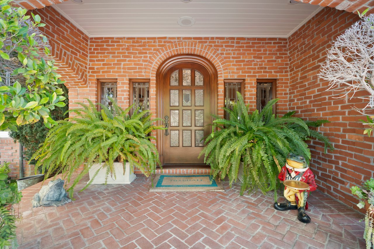 12359 Farr Ranch RD