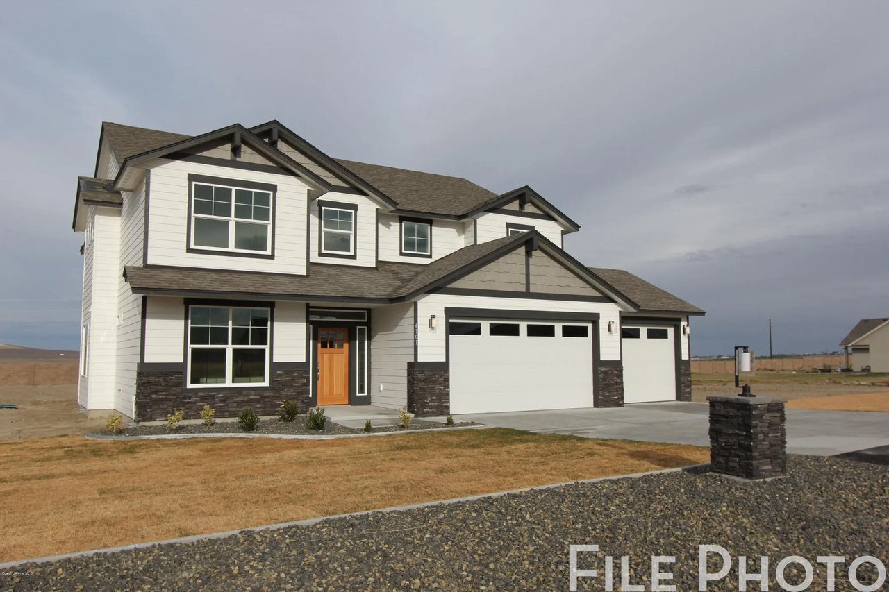3498 W Giovanni Ln