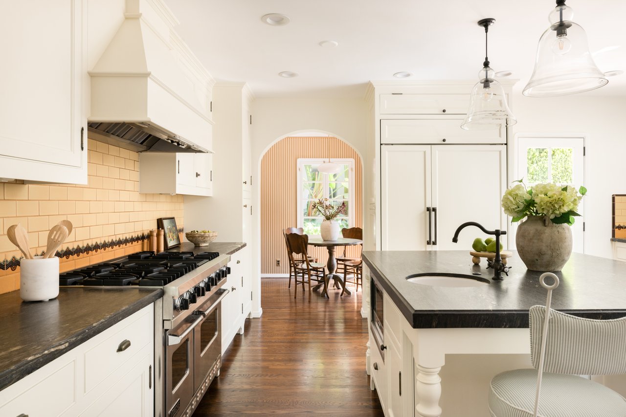 146 S Martel Ave, Beverly Grove 