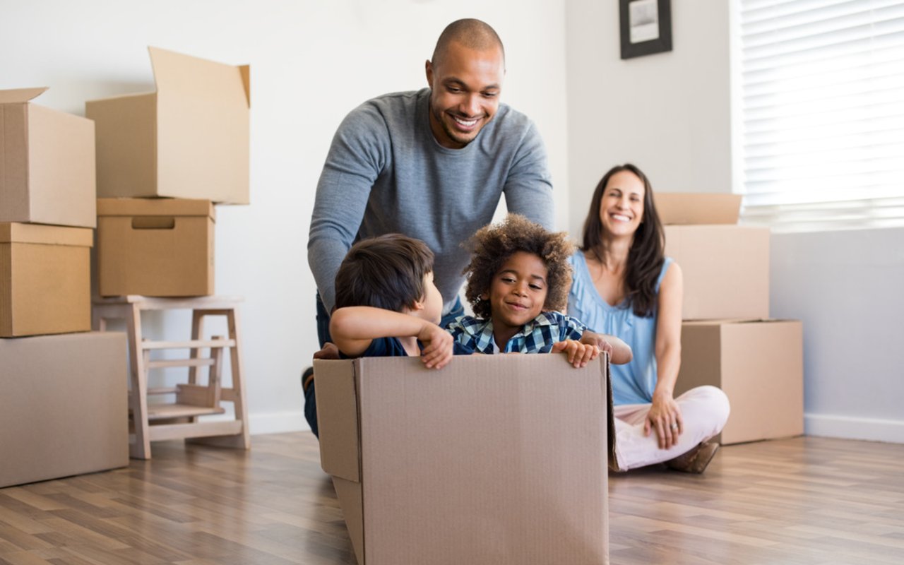 Navigating Change: How to Discuss Moving With Your Kids