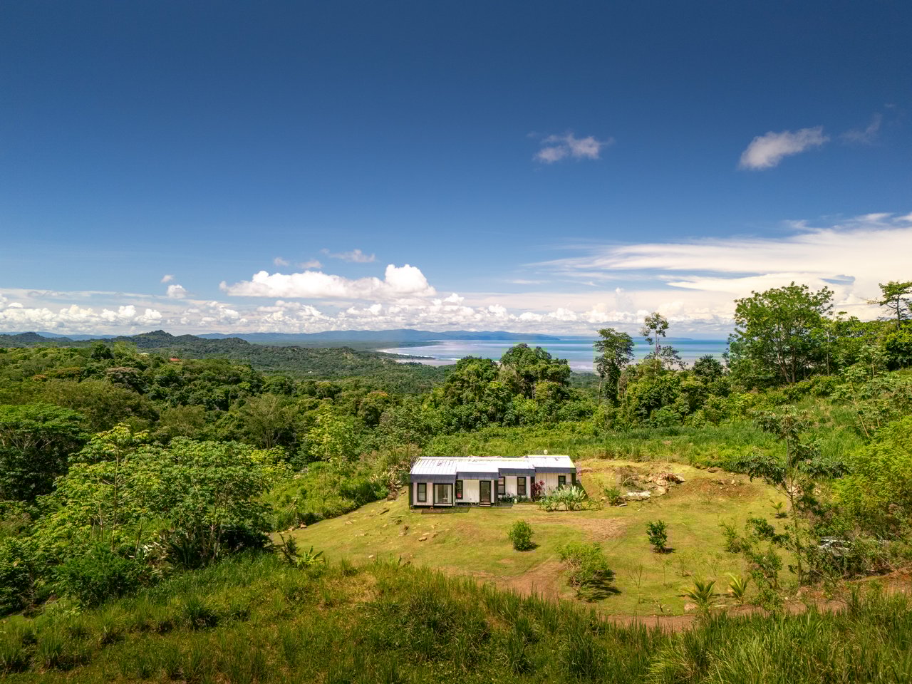 Las Brisas Ocean View! 3 bed, 2 bath, 3 acres!