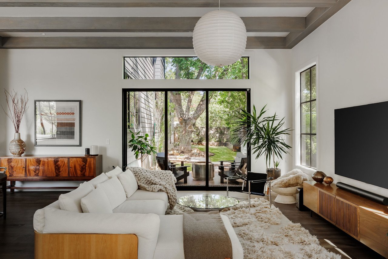 A Classic East Coast Reinterpretation in Travis Heights